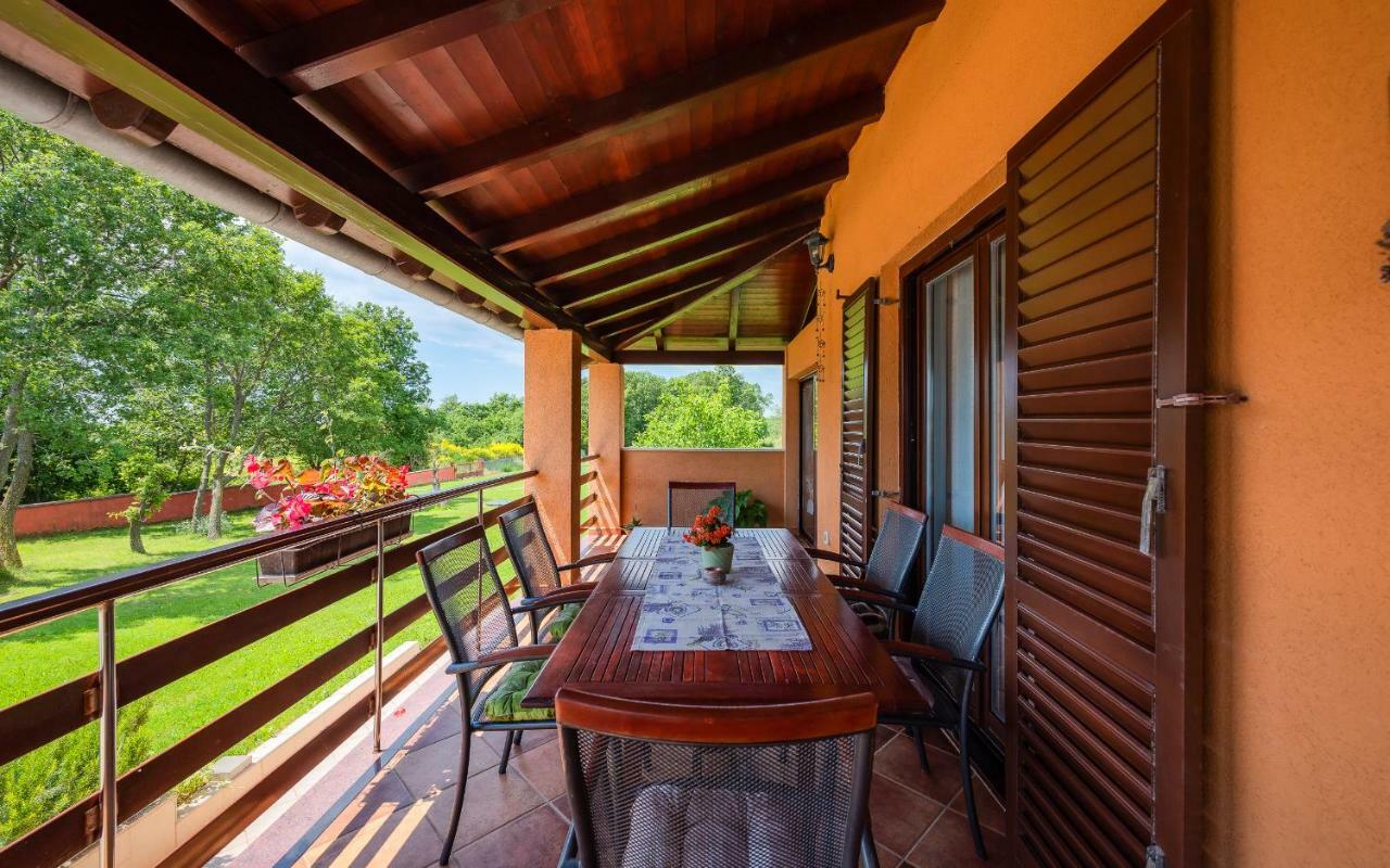 Villa Hacienda RoseMary Muntić Exterior foto