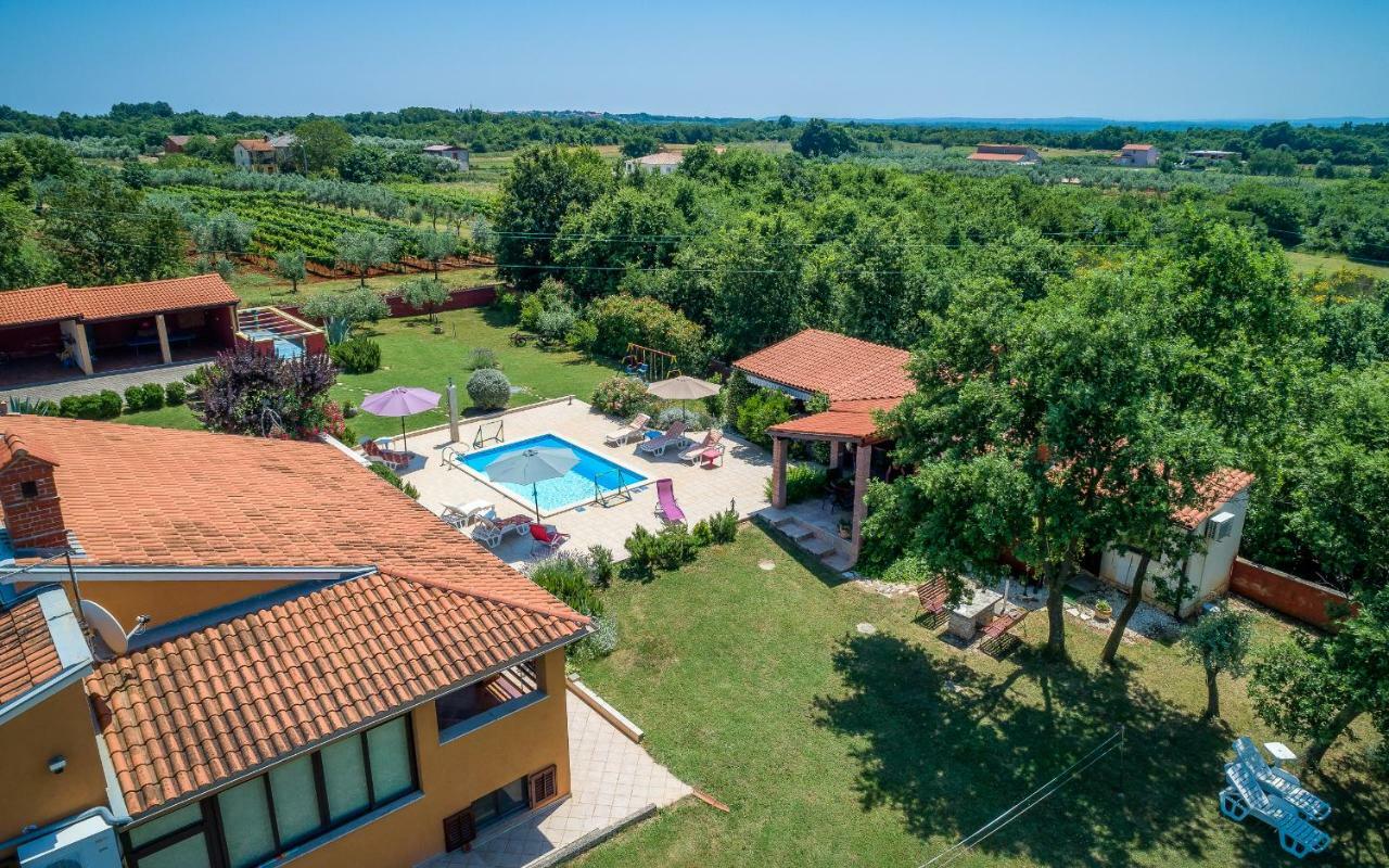 Villa Hacienda RoseMary Muntić Exterior foto
