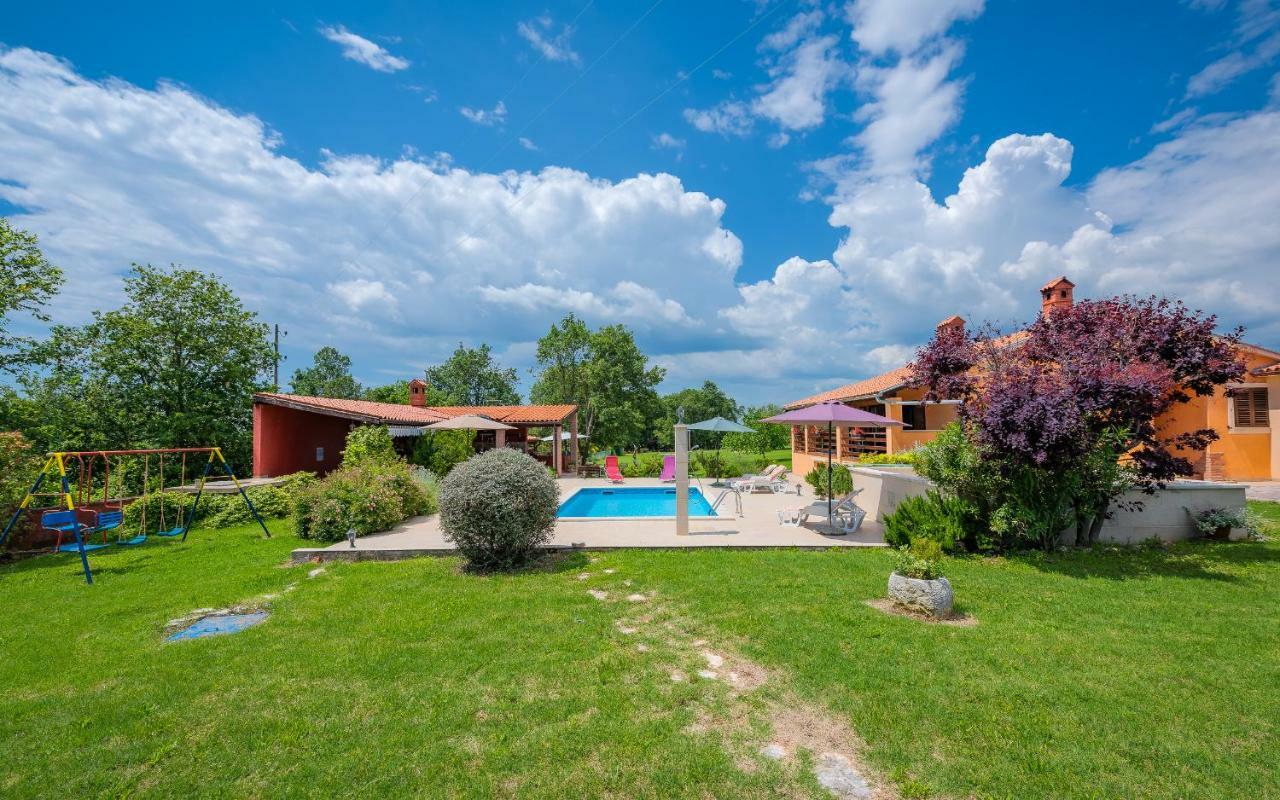 Villa Hacienda RoseMary Muntić Exterior foto