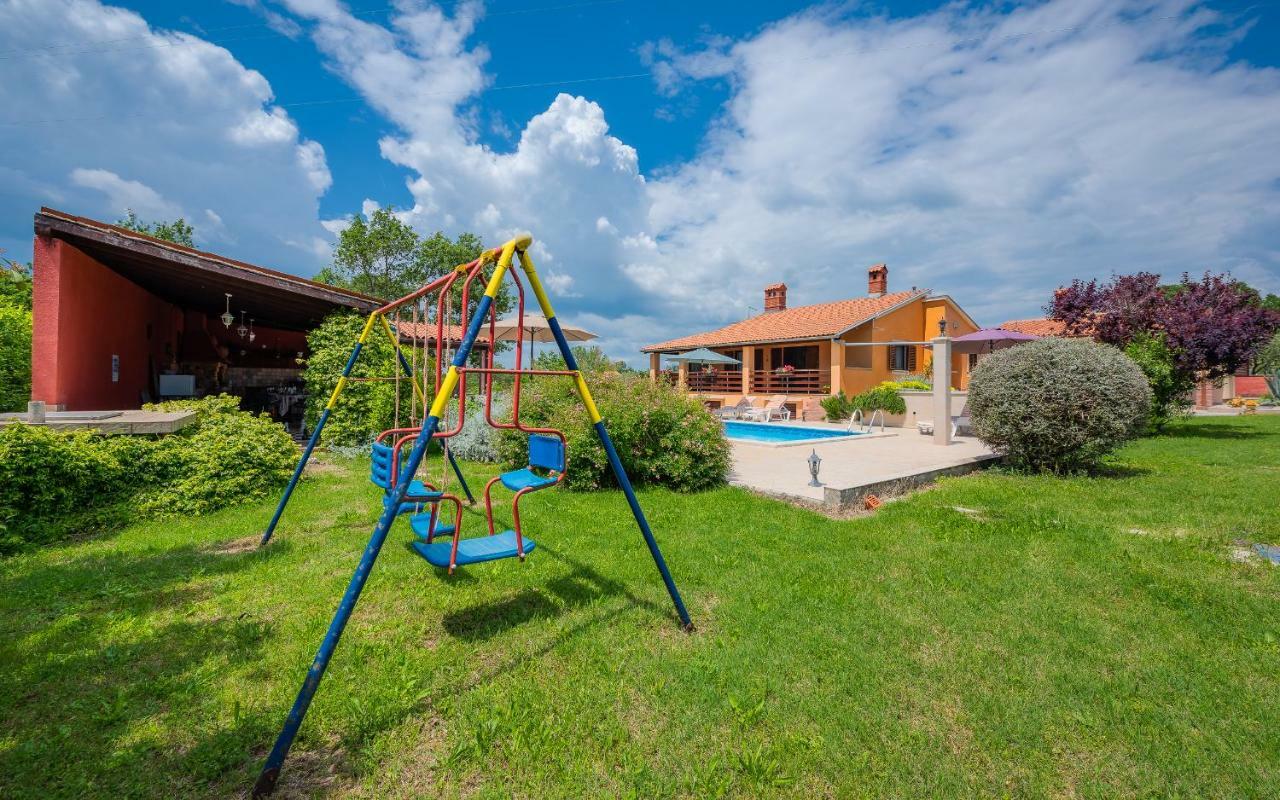 Villa Hacienda RoseMary Muntić Exterior foto