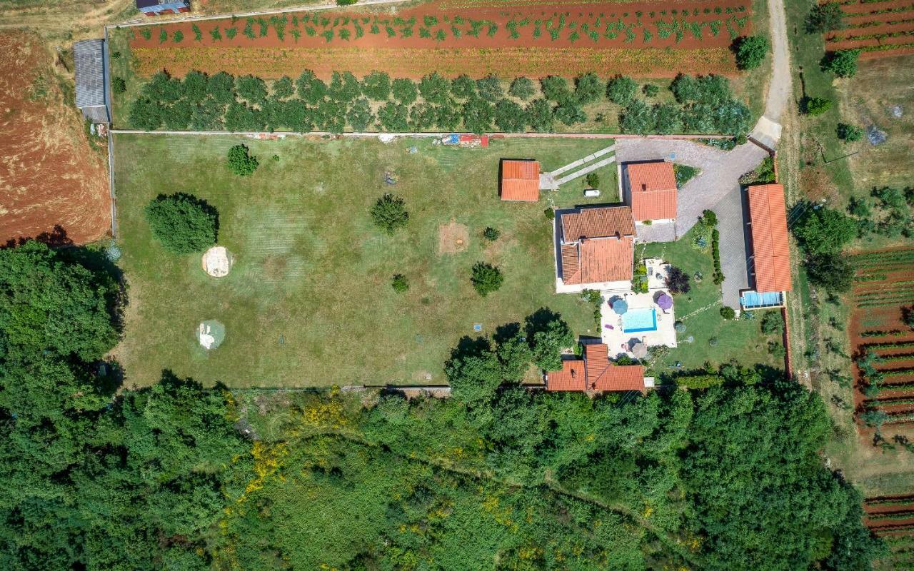 Villa Hacienda RoseMary Muntić Exterior foto